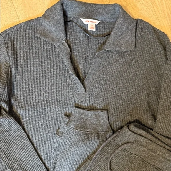 Beautiful Joe Fresh Lounge Set - Picture 2 of 2